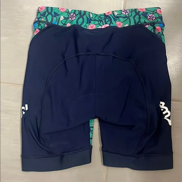 Smashfest Queen Tri Shorts - Picture 2 of 3